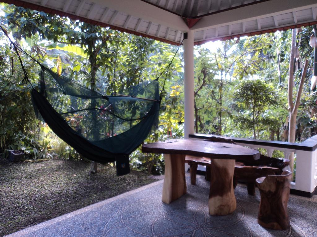 White Lotus Oasis Hotel Ubud  Phòng bức ảnh