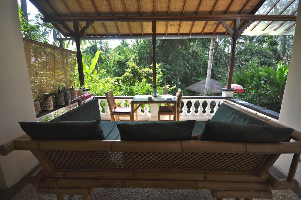 White Lotus Oasis Hotel Ubud  Phòng bức ảnh