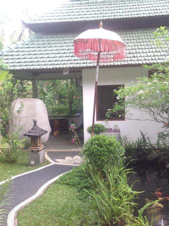 White Lotus Oasis Hotel Ubud  Ngoại thất bức ảnh