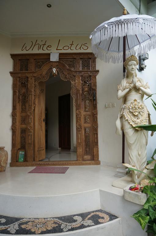 White Lotus Oasis Hotel Ubud  Ngoại thất bức ảnh