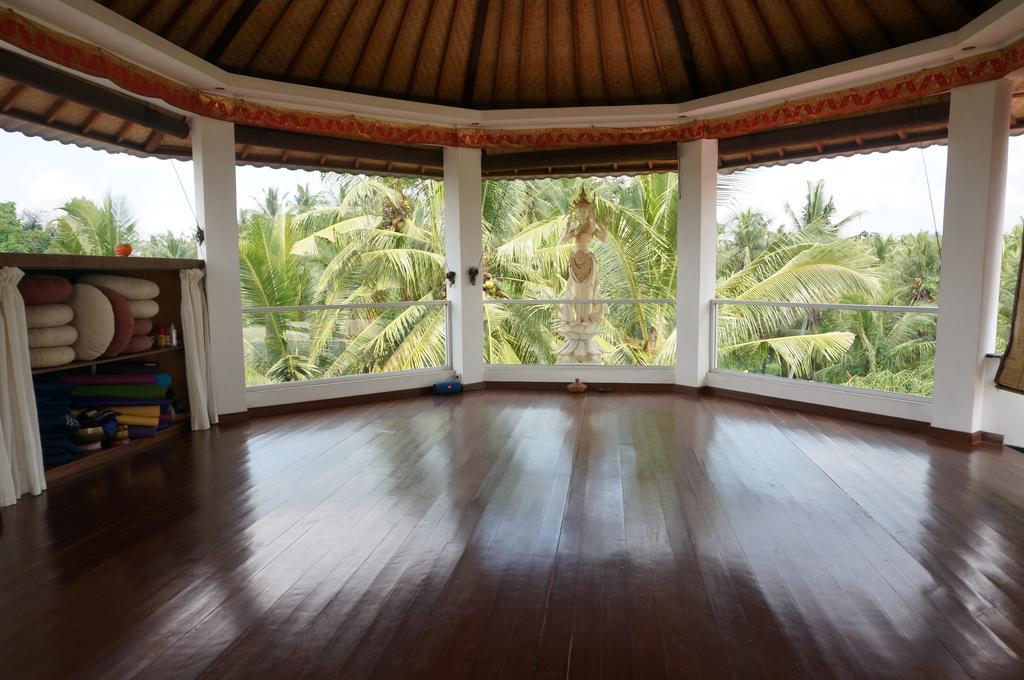 White Lotus Oasis Hotel Ubud  Ngoại thất bức ảnh