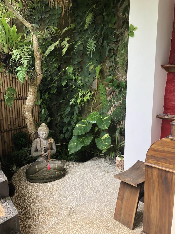 White Lotus Oasis Hotel Ubud  Ngoại thất bức ảnh